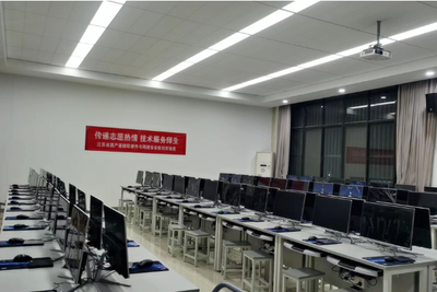 南京理工大學信創實訓教室圓滿落成，助力計算機軟硬件與網絡技術開發教育